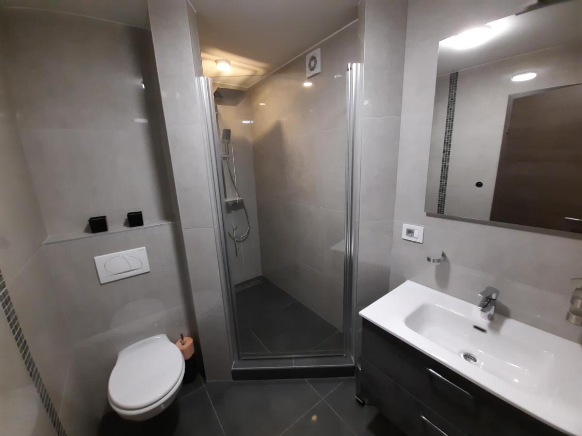 Apartmani New York Nova Gradiska Extérieur photo