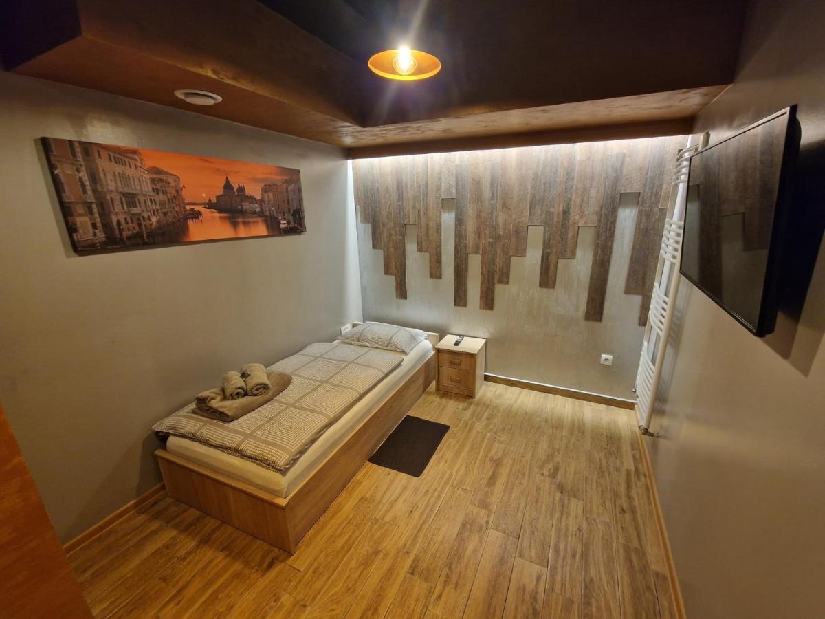 Apartmani New York Nova Gradiska Extérieur photo